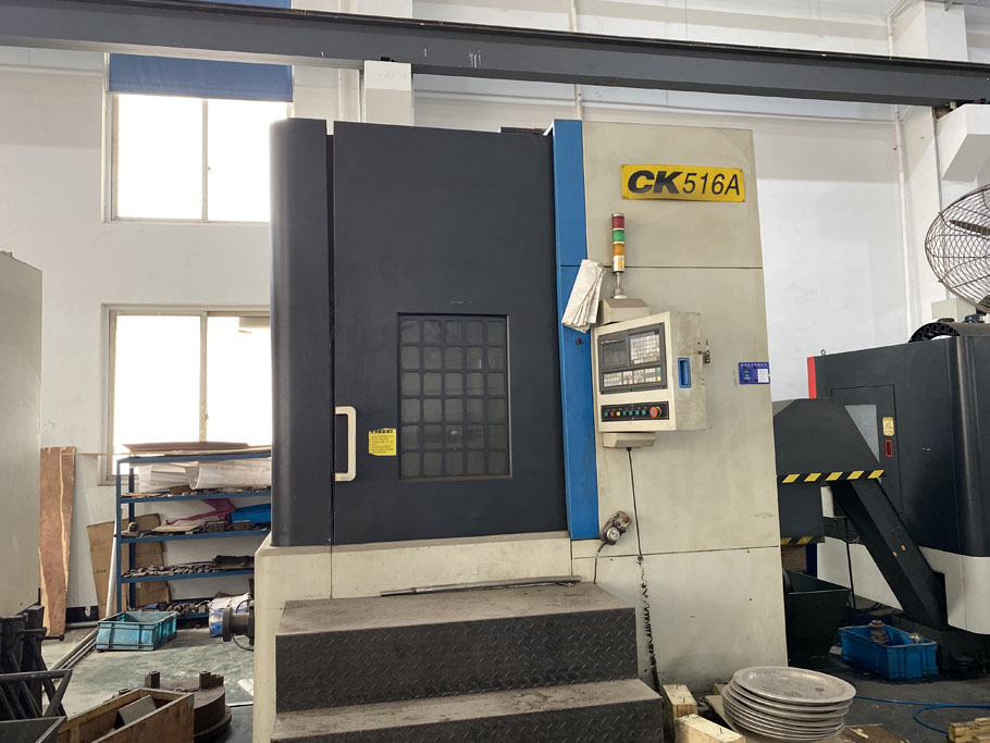 CNC Vertical Lathe.jpg